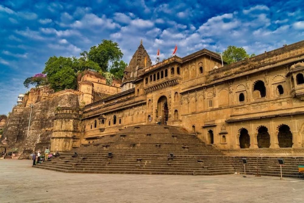 Maheshwar & Mandu